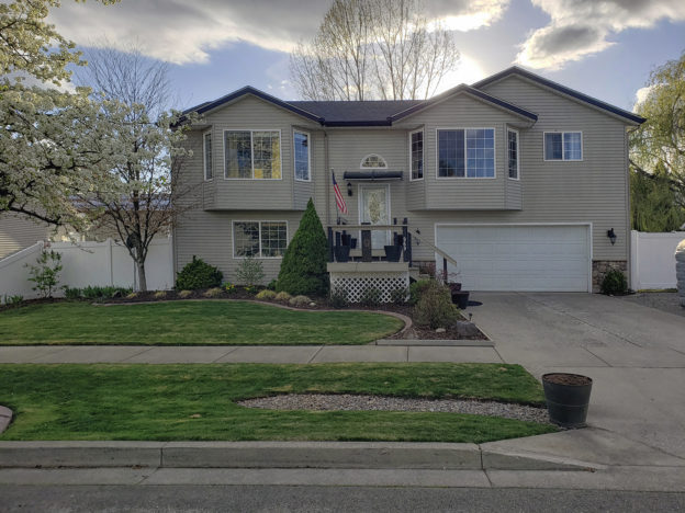 SOLD! 969 E Dempsey Hayden Idaho 3 bed 3 bath for sale